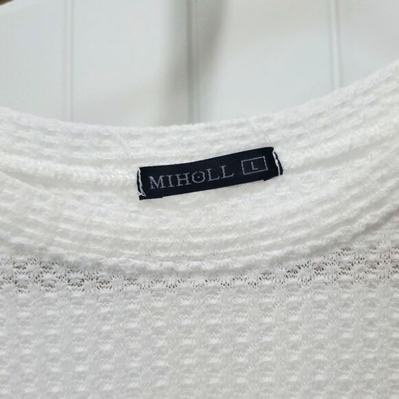 MIHOLL Womans White Sleeveless Tank With Front Twist, LARGE - Picture 4 of 6